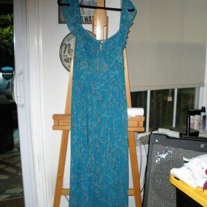 Free People Blue print backless maxi dress - Like New